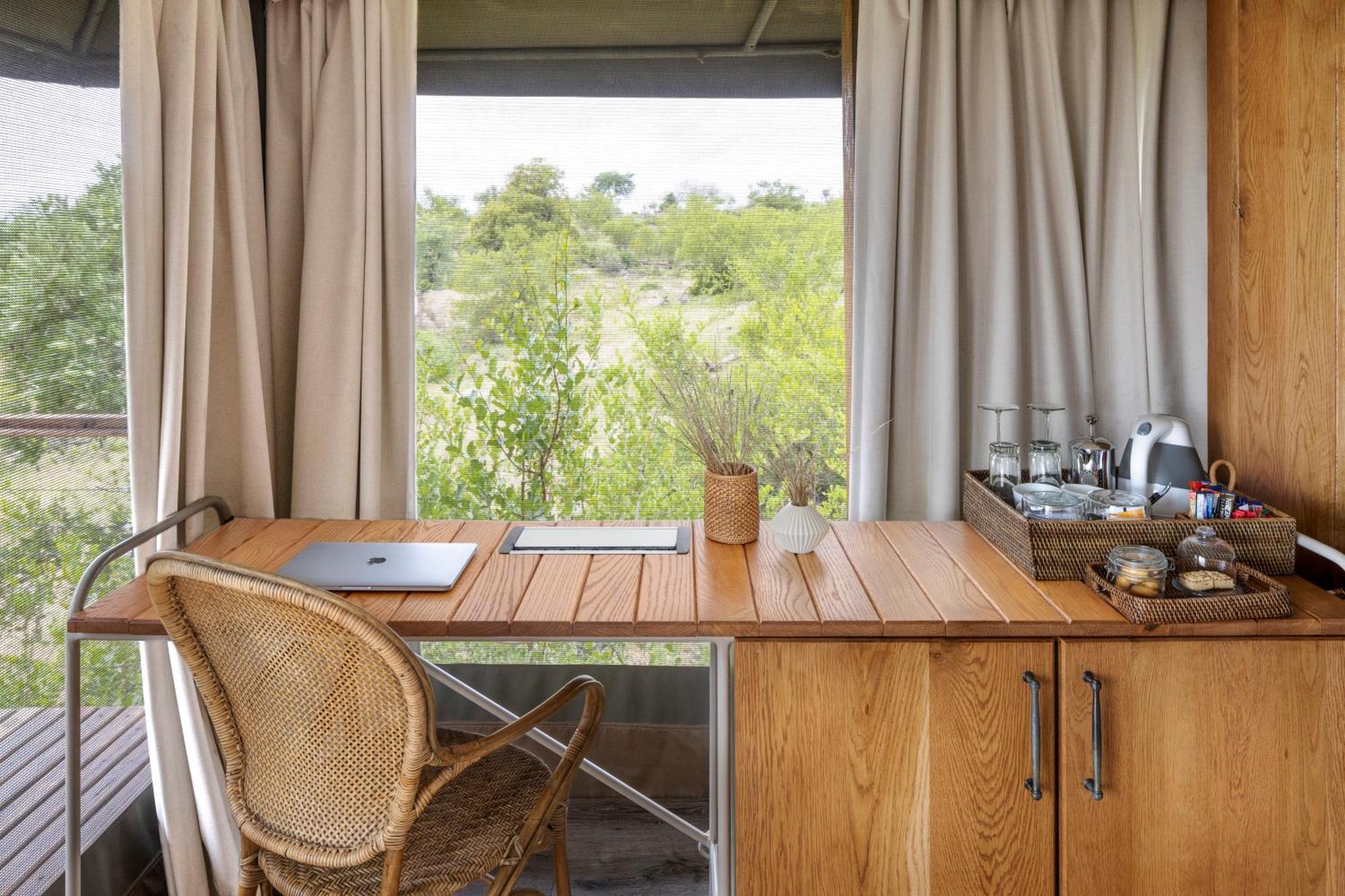 Simbavati Hilltop Lodge Резерват за дивеч „Тимбавати“ Екстериор снимка