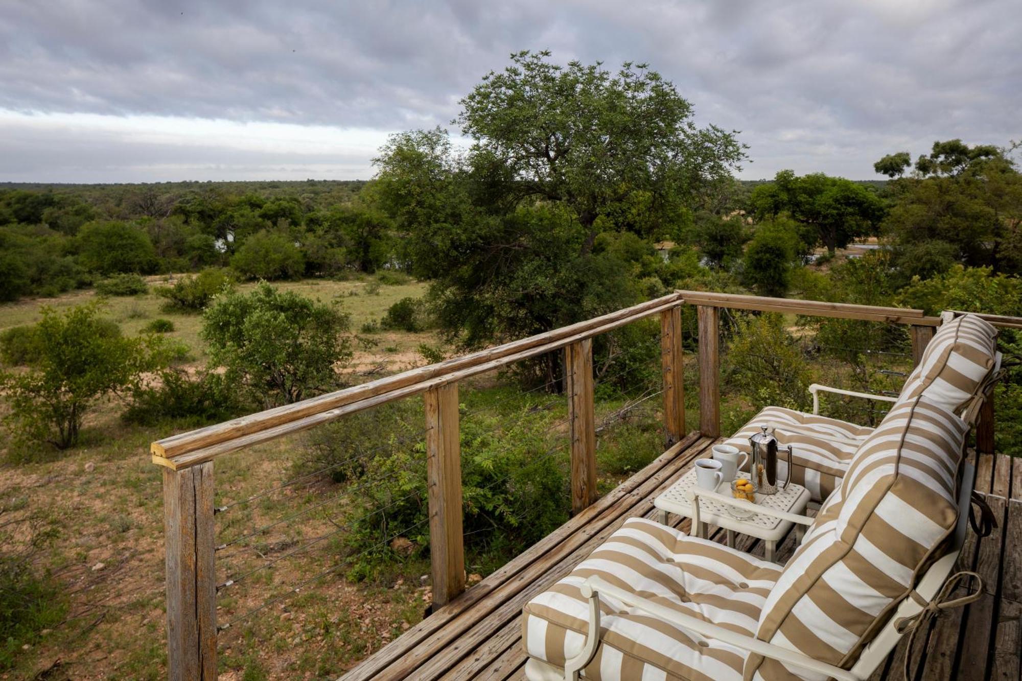 Simbavati Hilltop Lodge Резерват за дивеч „Тимбавати“ Екстериор снимка